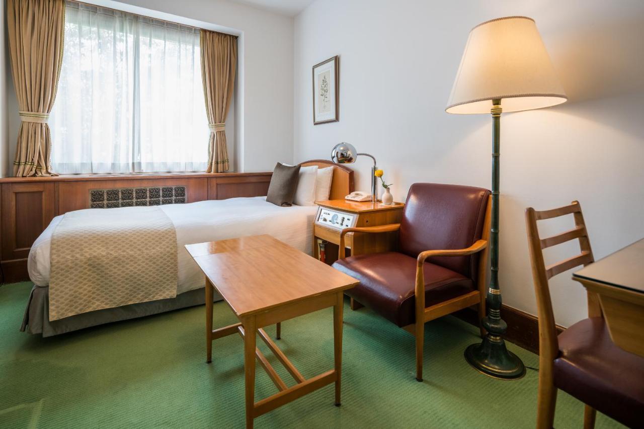 Hilltop Hotel Токио Экстерьер фото