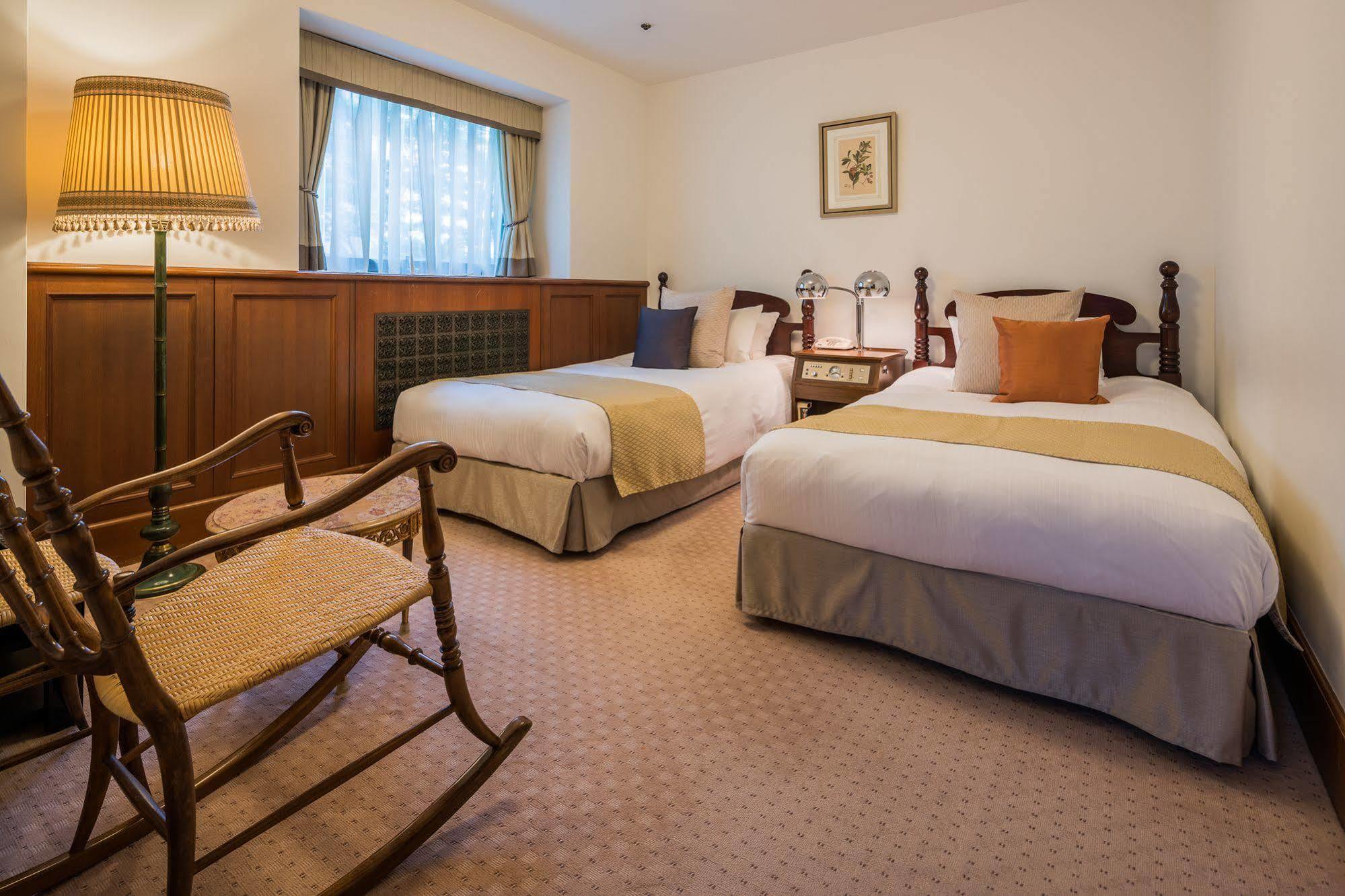 Hilltop Hotel Токио Экстерьер фото